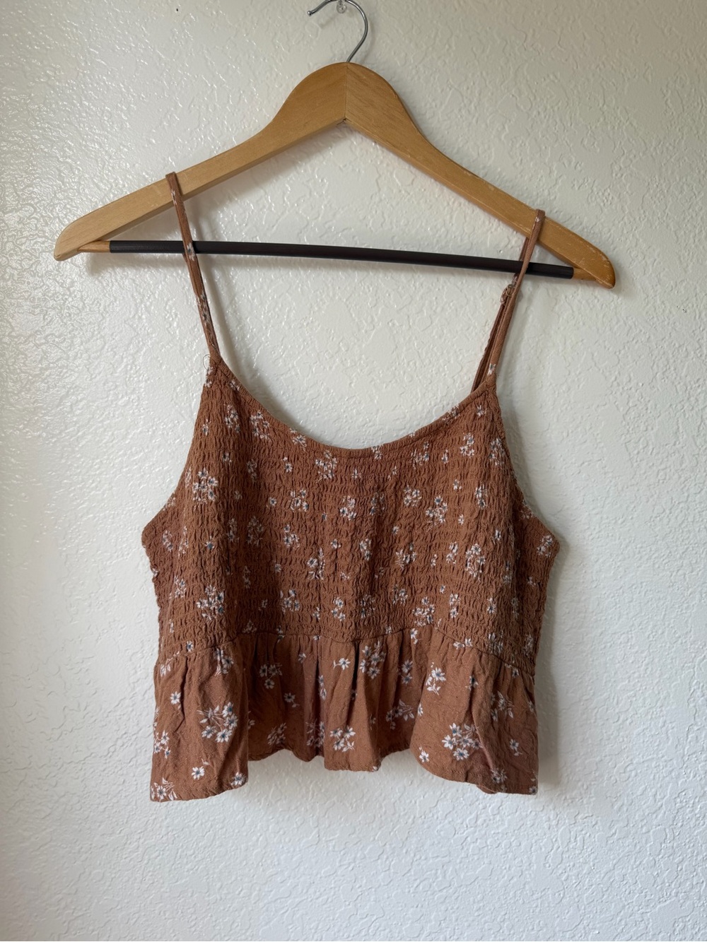 American Eagle Outfitters Brown Floral Smocked Cami Size L